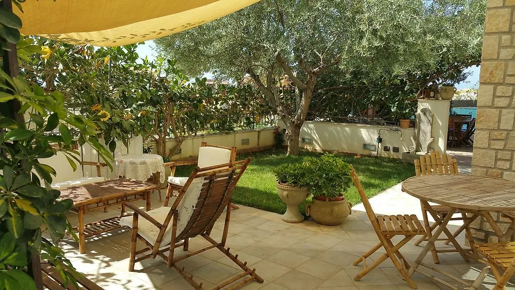 Сasa de vacaciones Villa Mose Apartment, Parking, Terrace Villaggio Mosè